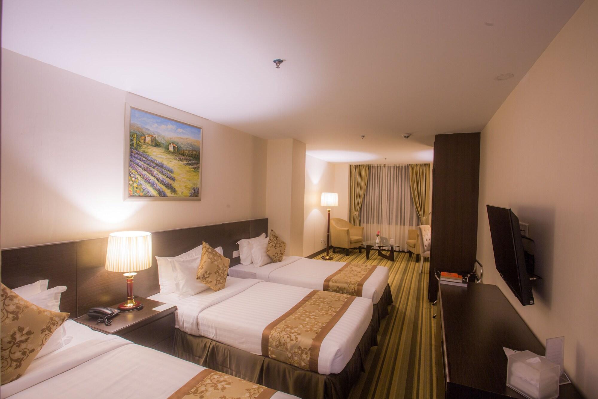 Esperado Lake View Hotel Γιανγκόν Εξωτερικό φωτογραφία